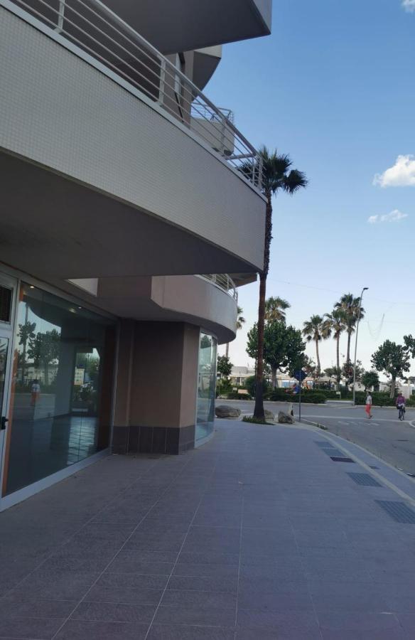 Casamare Alba Adriatica Frontemare Apartment ภายนอก รูปภาพ