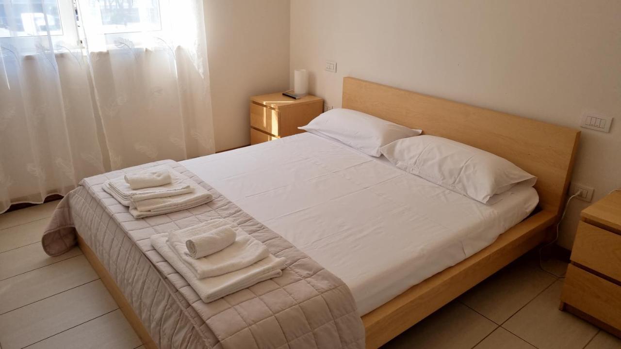 Casamare Alba Adriatica Frontemare Apartment ภายนอก รูปภาพ